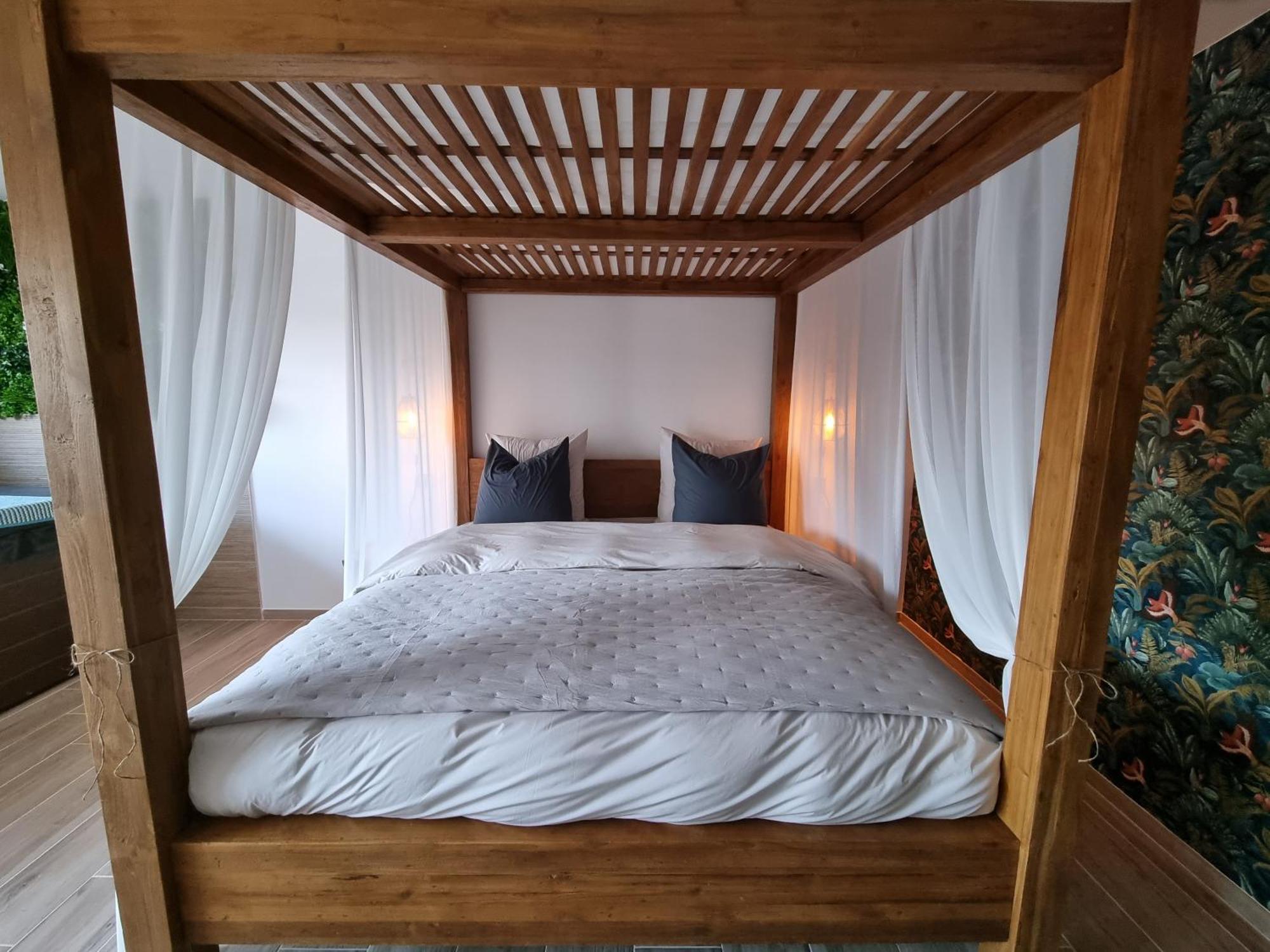 Le Cocoon - Jacuzzi, Sauna Et Piscine Privee 卡庞特拉 外观 照片