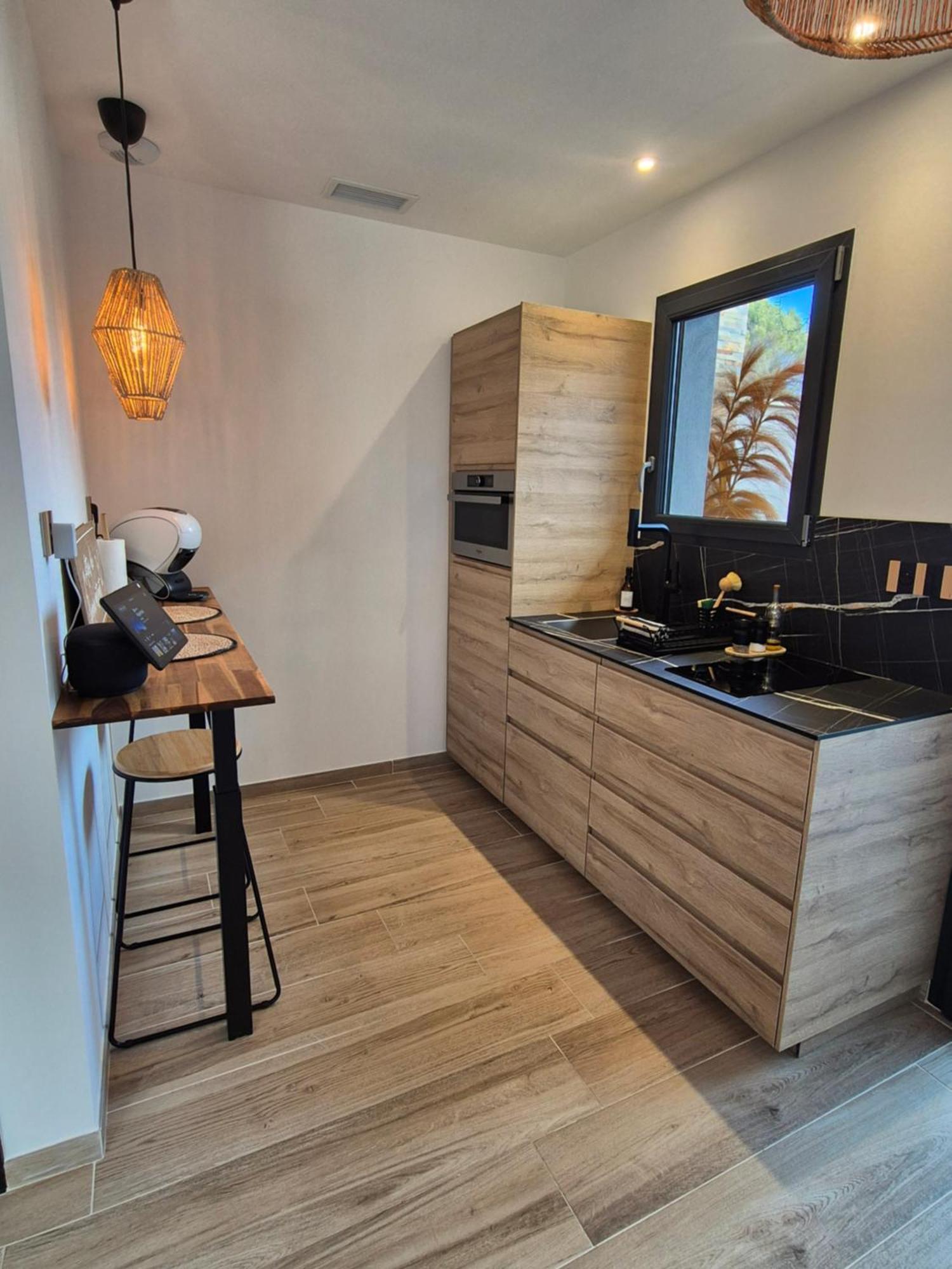 Le Cocoon - Jacuzzi, Sauna Et Piscine Privee 卡庞特拉 外观 照片